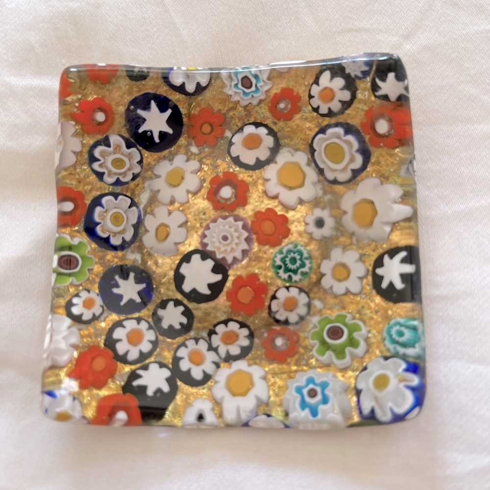 Glass jewelry tray - flowers. A souvenir from Italy!